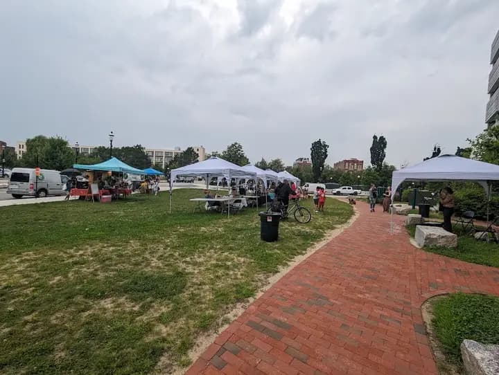 Lowell Farmers' Market