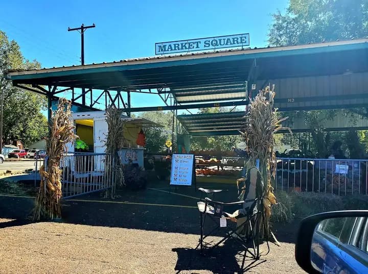 Market Square, Farmers Market