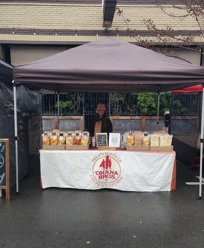 Martinez Farmers' Market photo 2