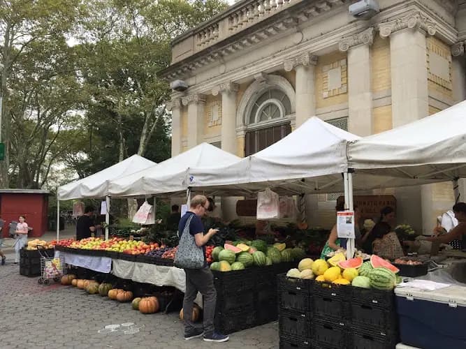 McGolrick Park's Winter Down to Earth Farmers Market