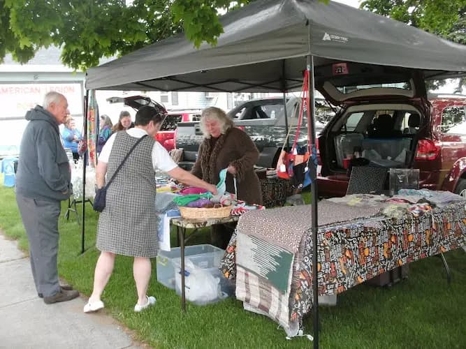 Menominee Historic Downtown Farmers Market Association-Summer