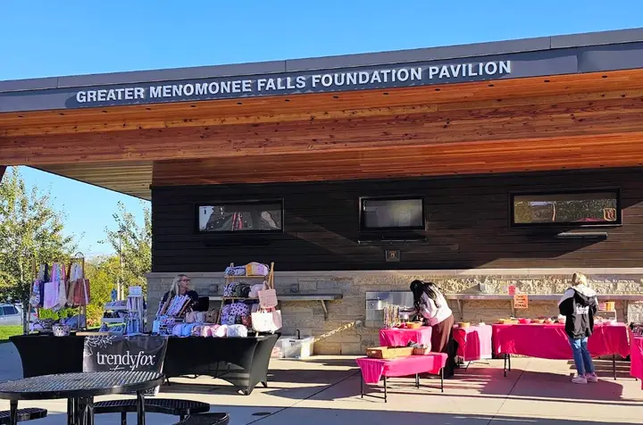 Menomonee Falls Sunday Farmers Market