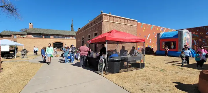 Midland Downtown Farmers' Market