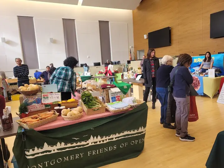 Montgomery Farmers Market