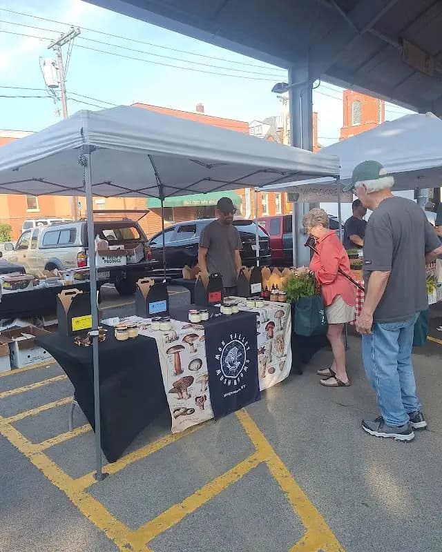 Morgantown Farmers' Market photo 2