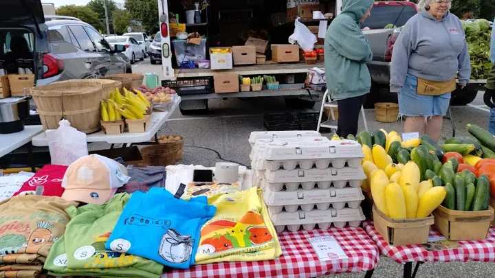 Mount Clemens Farmers Market photo 2