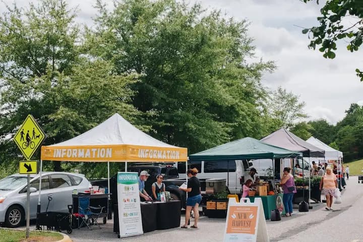 New Harvest Park Farmers Market photo 2