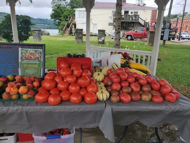 New London Farmers and Flea Market