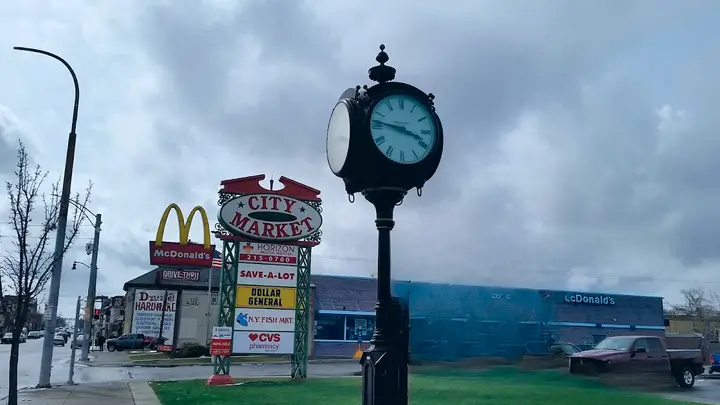Niagara Falls City Market photo 2