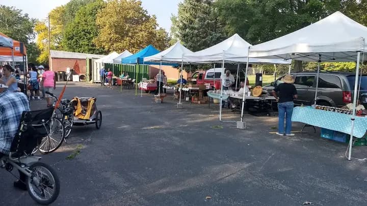 Northwest Detroit Farmers' Market photo 2