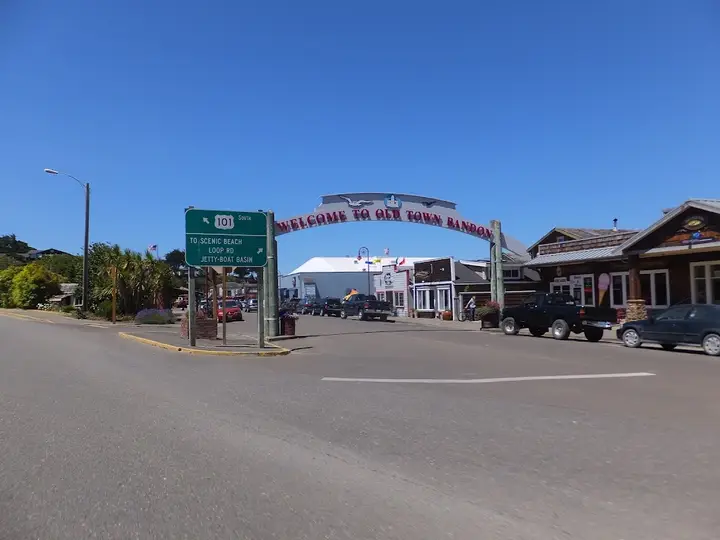 Old Town Marketplace Bandon