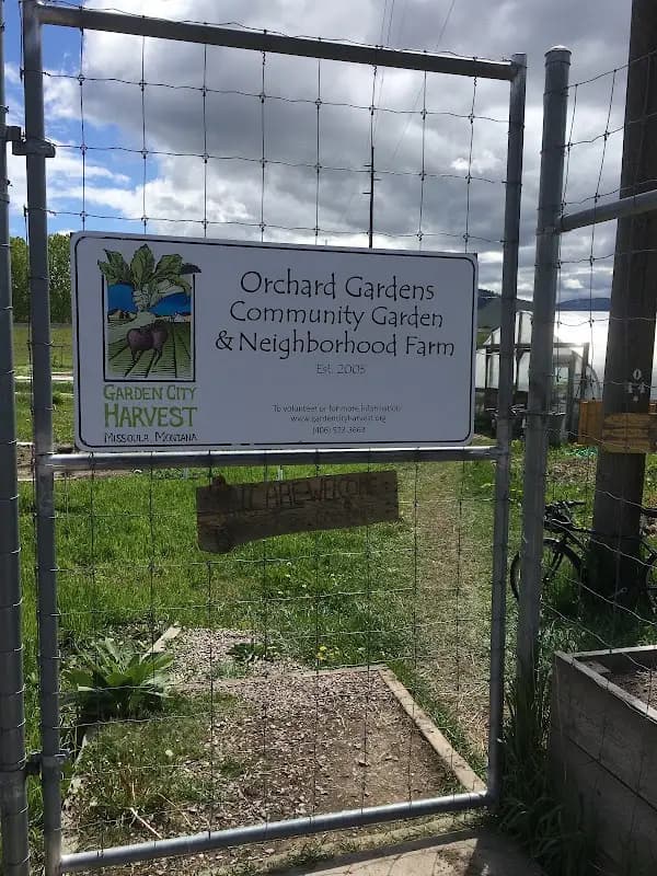 Orchard Homes' Farmers' Market photo 2
