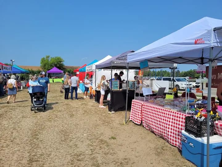 Park Rapids Farmers' Market photo 2