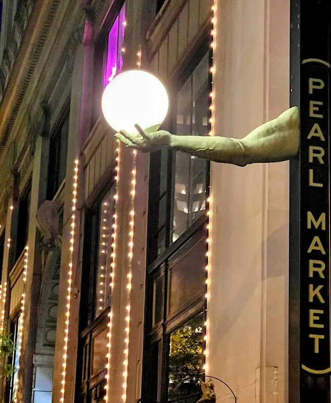 Pearl Market