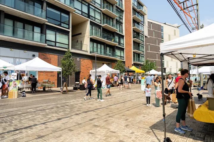 Piazza Farmers Market