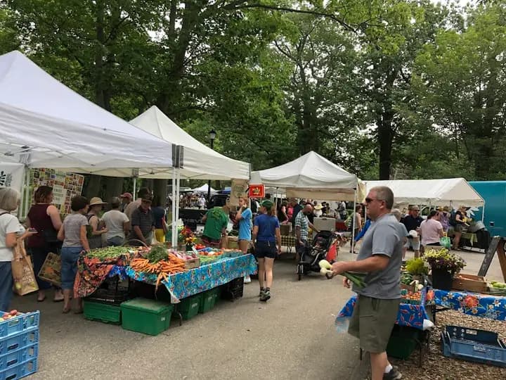 Portland Farmers' Market- Monument Square