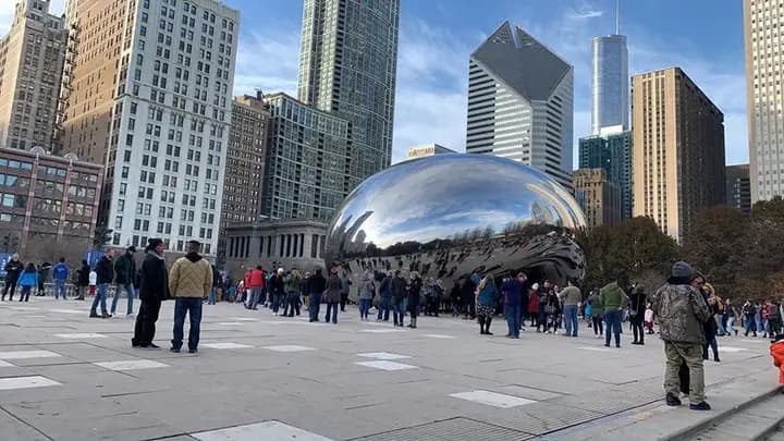 Prudential Plaza (Chicago) Farmers Market