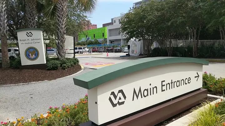 Ralph H. Johnson Medical Center Farmers Market