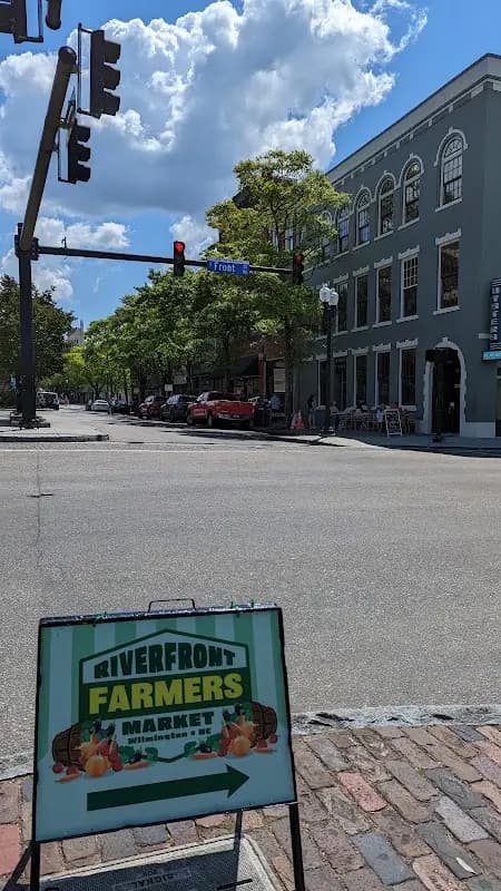 Riverfront Farmers Market - Downtown Location