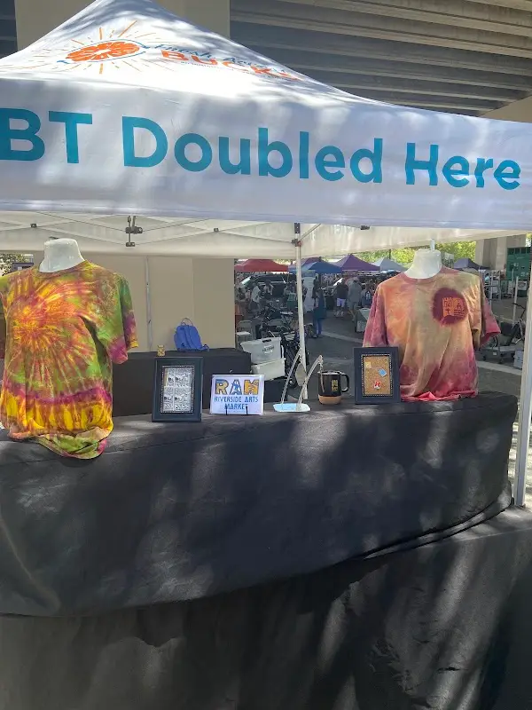 Riverside Arts Market