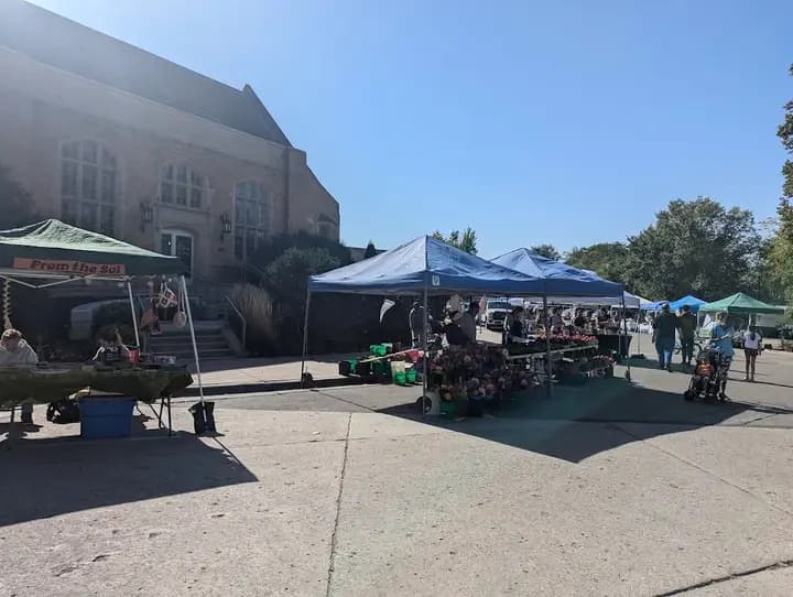 Riverwalk Market Fair