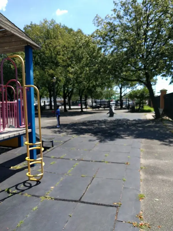 Roy Wilkins Park Farmer's Market