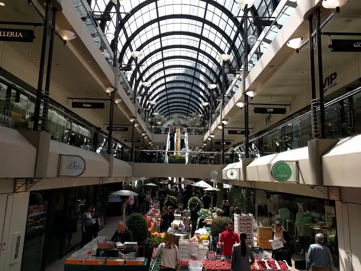 San Francisco Certified Farmers' Market at Crocker Galleria