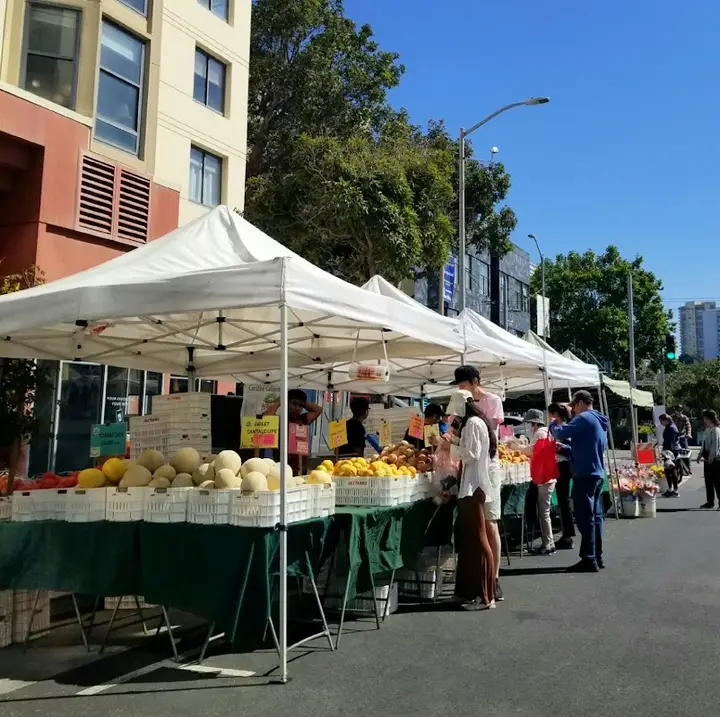 San Francisco Fillmore Certified Farmers' Market photo 2