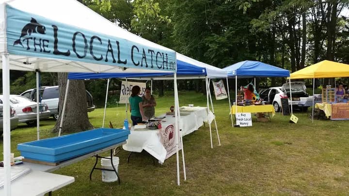 Schoolyard Market at Hope & Main