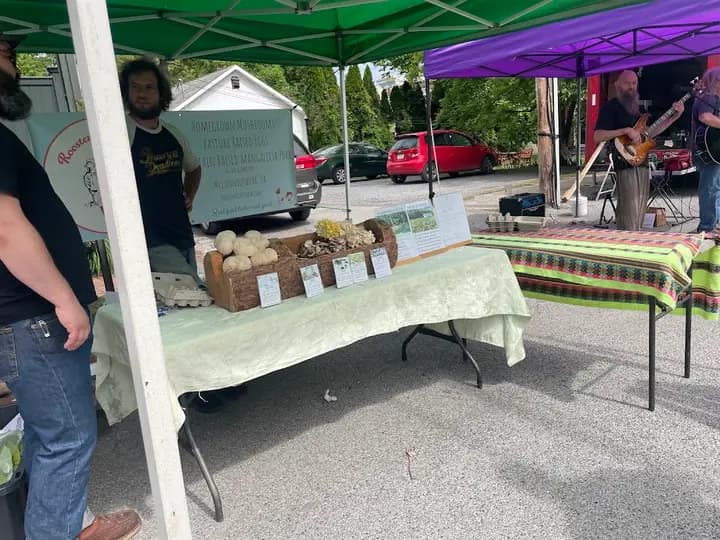Shepherdstown Farmers Market I photo 2