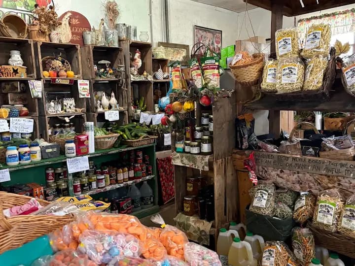 Stuarts Draft Farm Market