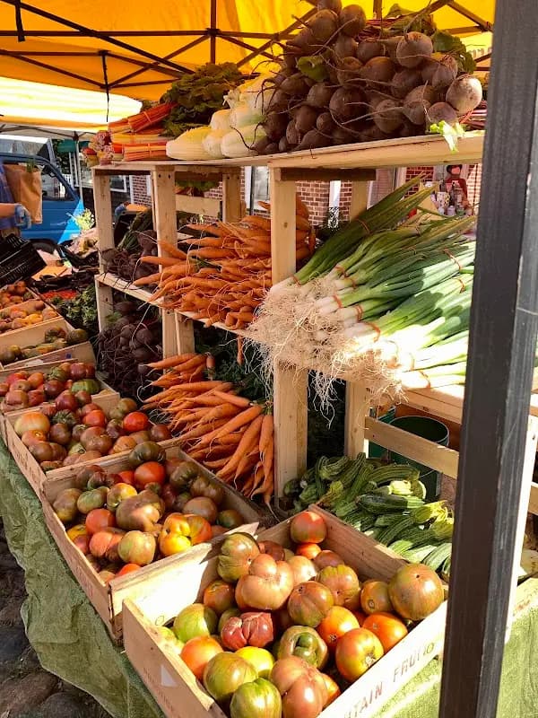 Sustainable Nantucket Farmers & Artisans Market