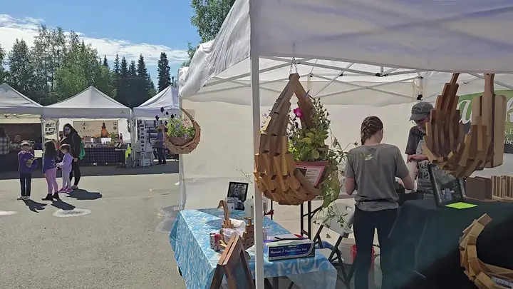 Tanana Valley Farmers Market photo 2