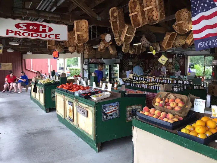 The Virginia Beach Farmers Market