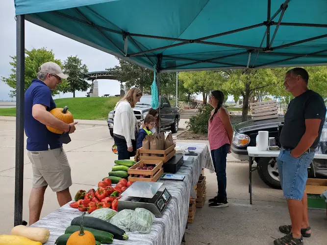 Trinity 7th St. Moline Farmers Market