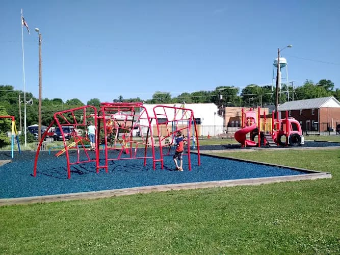 Troutville Farmers' Market in the Park