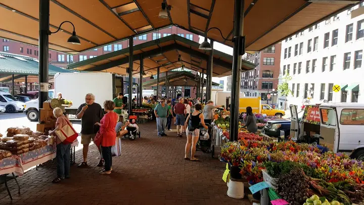 University of Minnesota Farmers Market - St. Paul