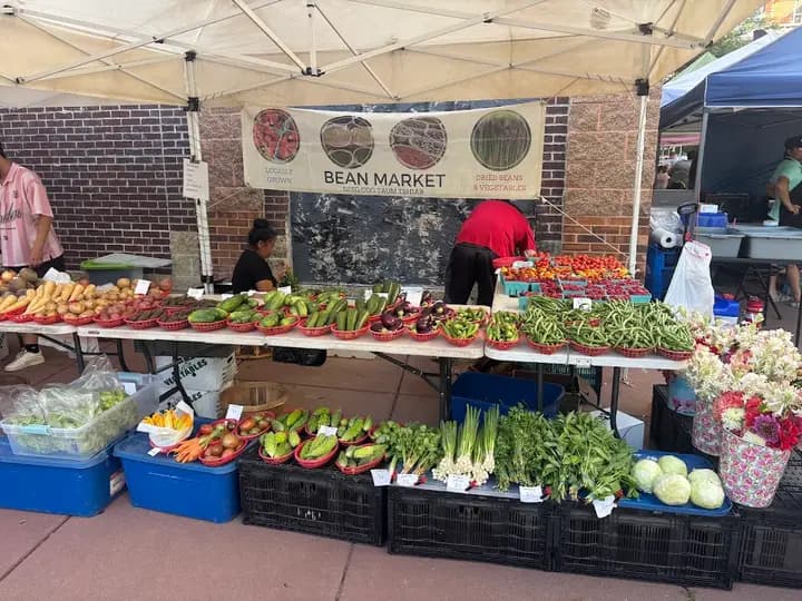 Uptown Market photo 2