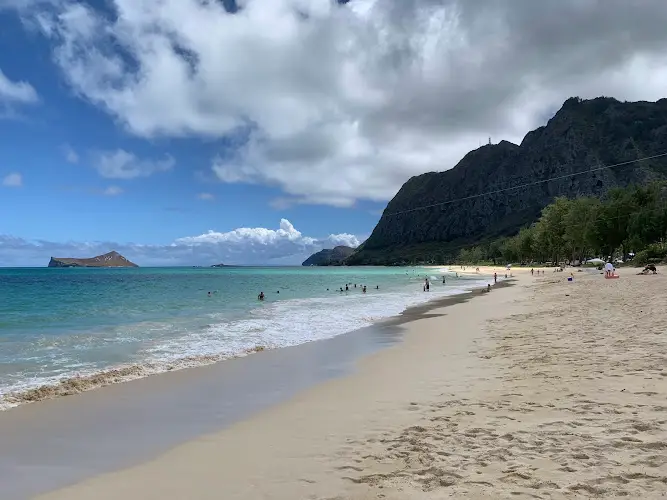 Waimanalo Beach Park (People's Open Market)