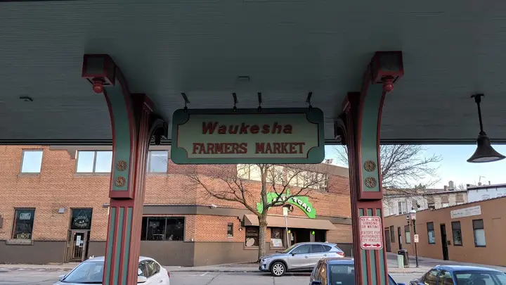 Waukesha Farmers Market
