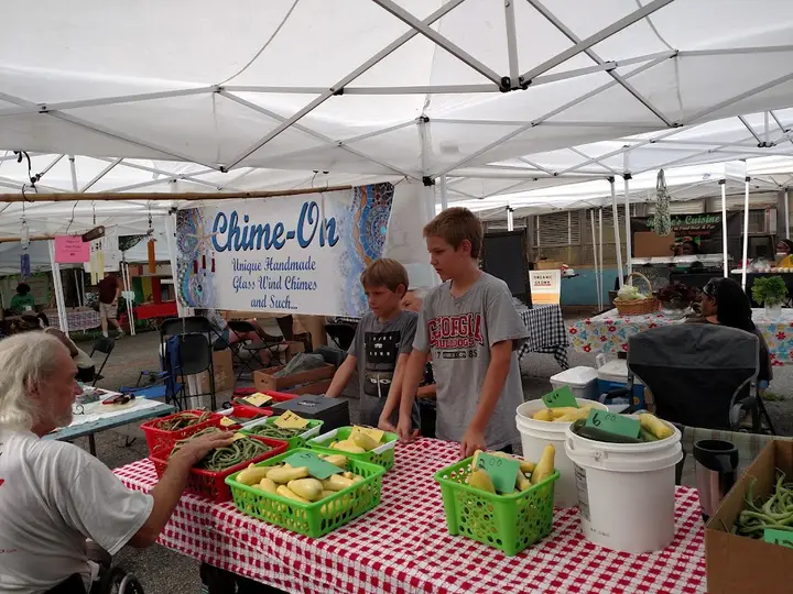 West Broad Farmers Market and Garden photo 2