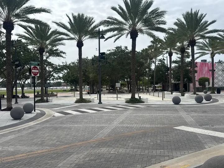 West Palm Beach Green Market photo 2