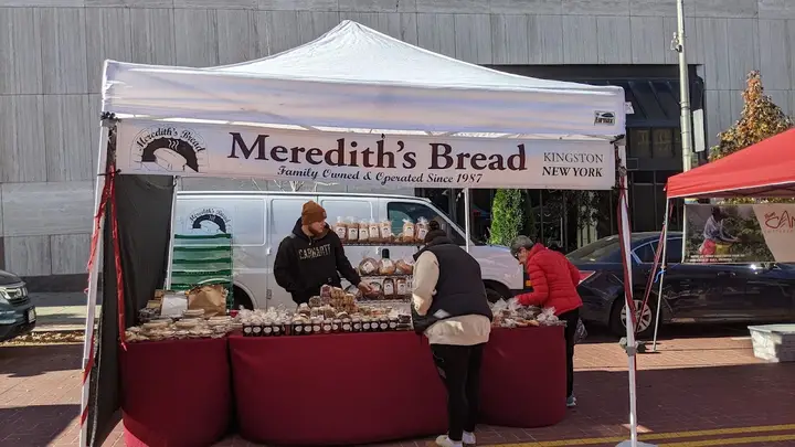 White Plains Farmer's Market photo 2