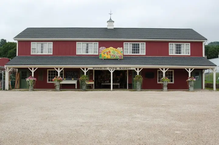 WOODBURY FARMERS’ MARKET