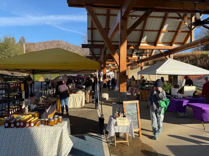 Yancey County Farmers' Market photo 2